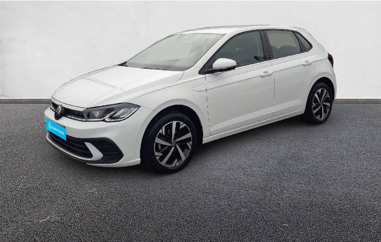 VOLKSWAGEN POLO ESSENCE 95 CH MANUELLE 2 ROUES MOTRICES LIFE