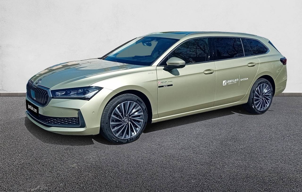 SKODA SUPERB ESSENCE 150 CH AUTOMATIQUE 2 ROUES MOTRICES LAURIN & KLEMENT