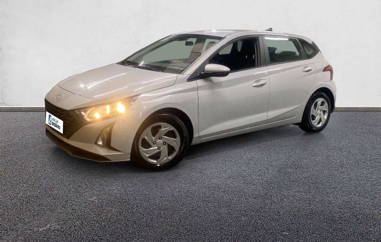 HYUNDAI I20 ESSENCE 79 CH DIN MANUELLE 2 ROUES MOTRICES INITIA