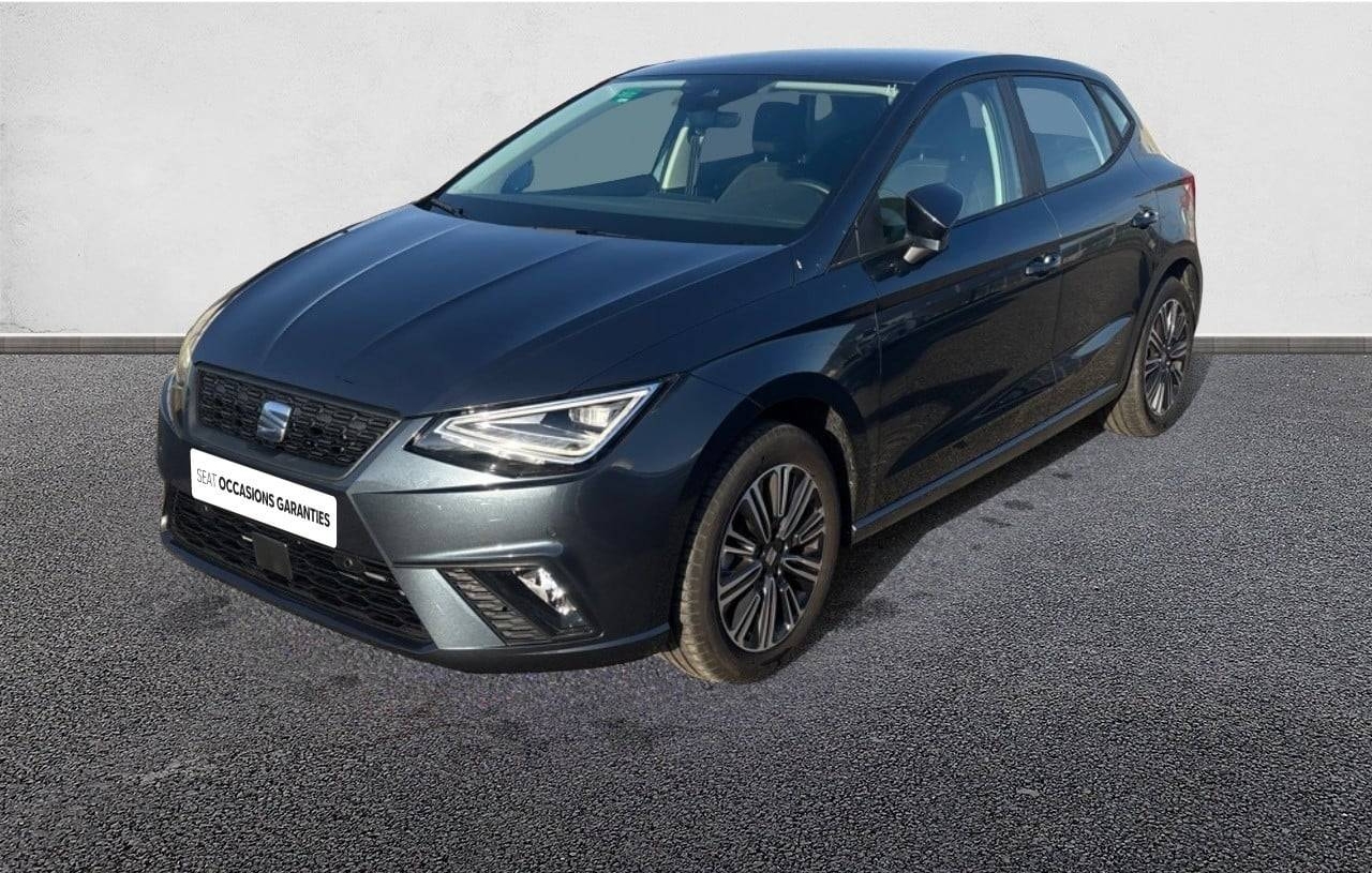 SEAT IBIZA ESSENCE 115 CH DIN AUTOMATIQUE 2 ROUES MOTRICES COPA