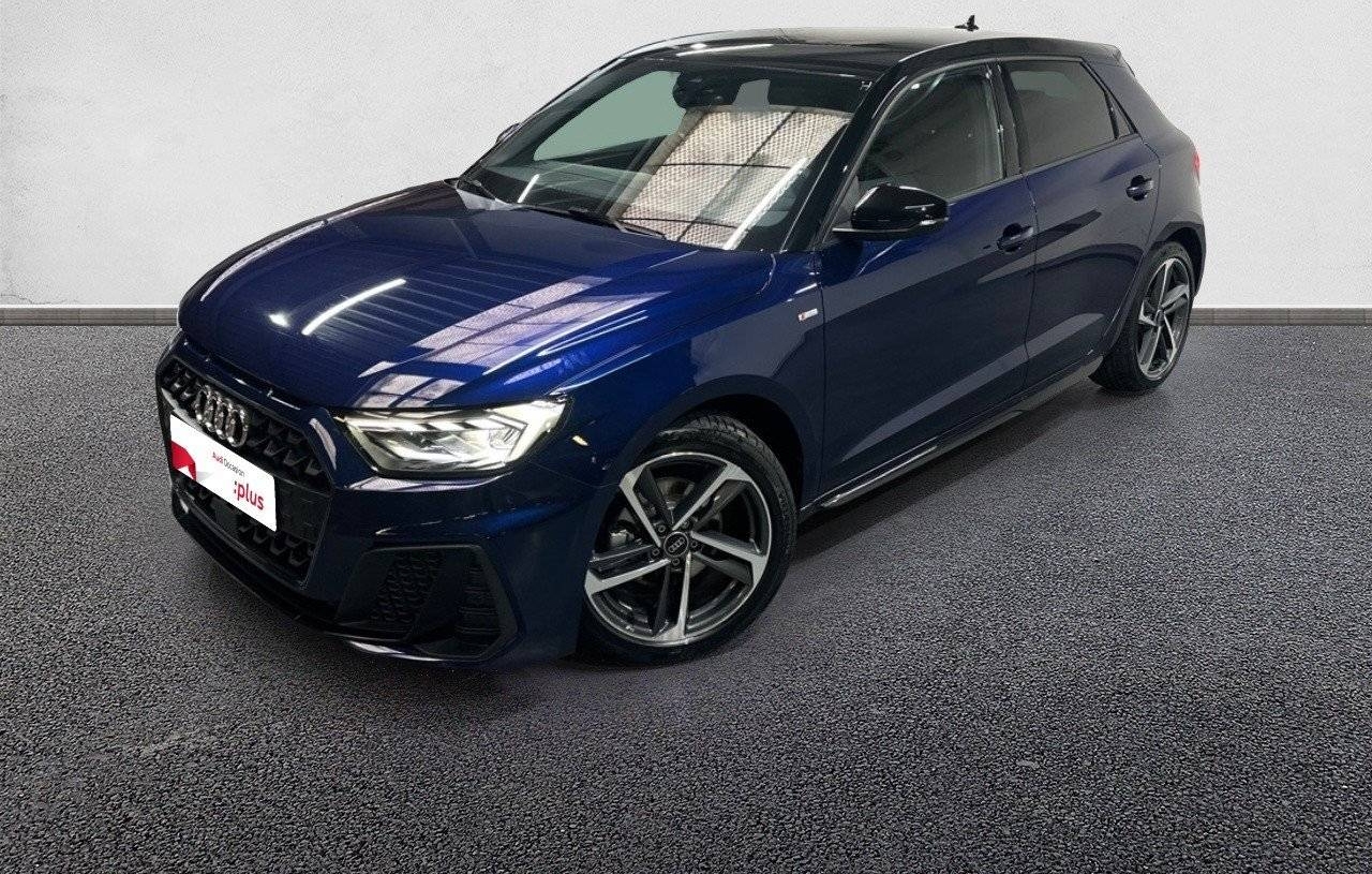 AUDI A1 ESSENCE 116 CH DIN AUTOMATIQUE 2 ROUES MOTRICES S LINE PLUS
