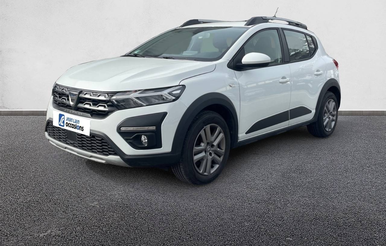 DACIA SANDERO ESSENCE 92 CH MANUELLE 2 ROUES MOTRICES STEPWAY EXPRESSION