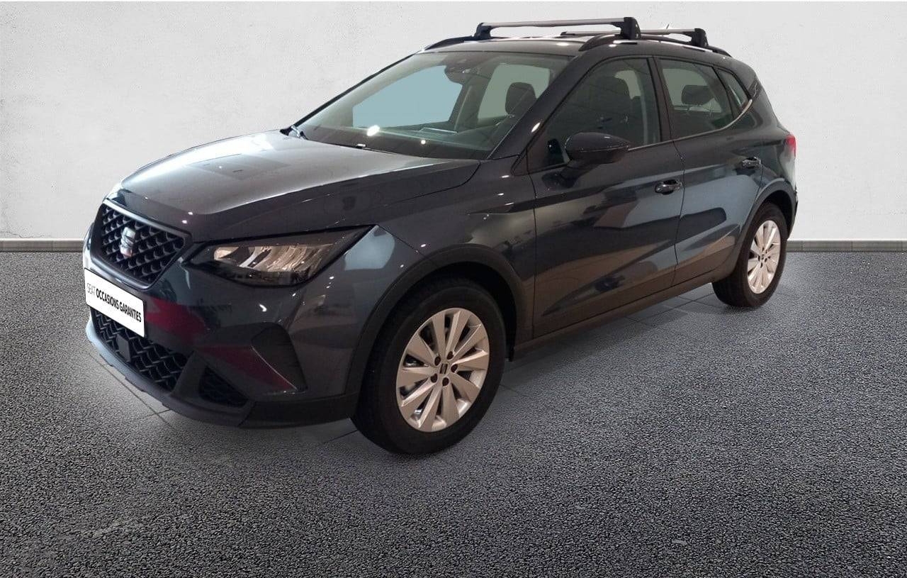 SEAT ARONA ESSENCE 95 CH DIN MANUELLE 2 ROUES MOTRICES STYLE BUSINESS