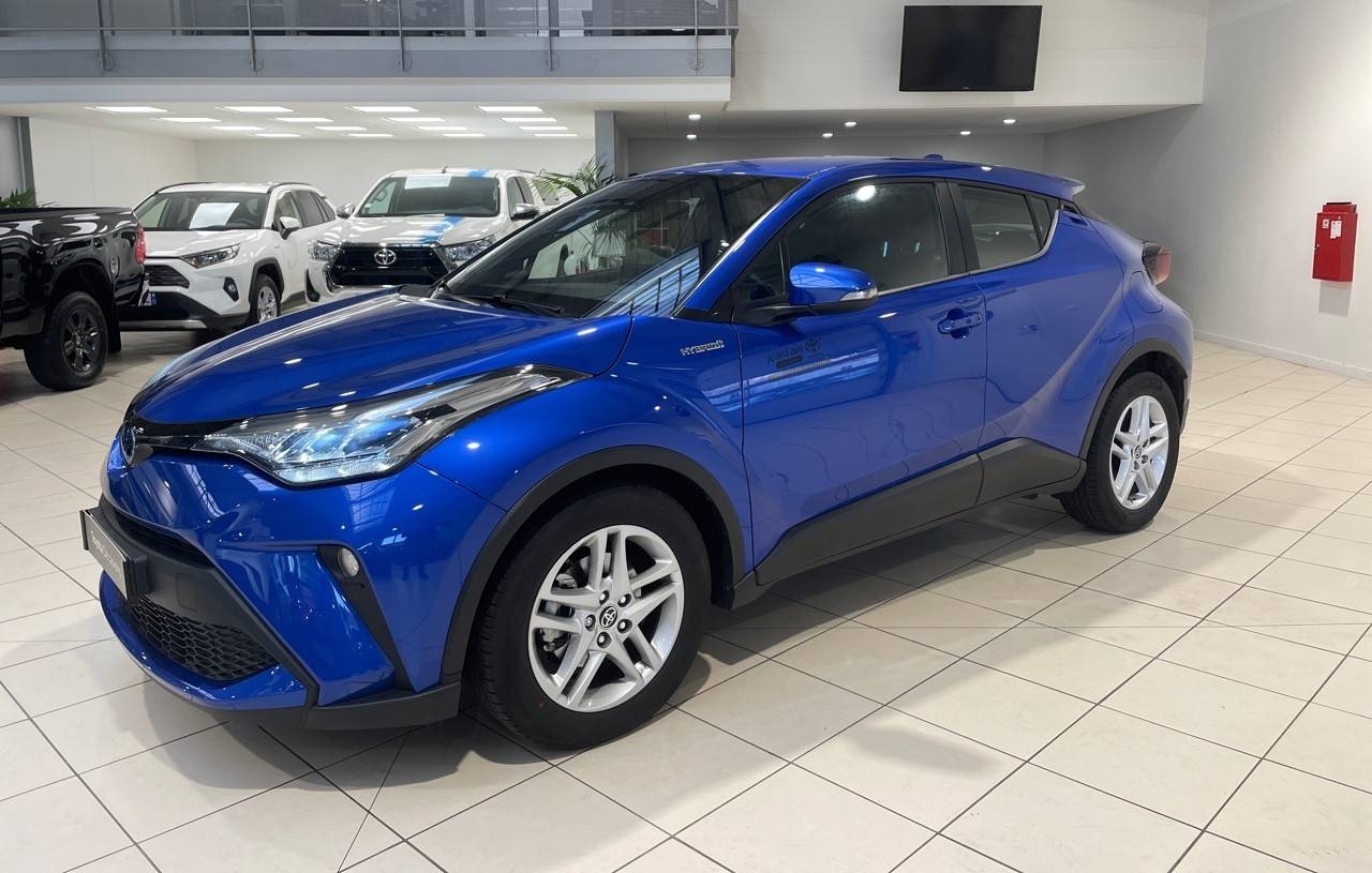 TOYOTA C-HR HYBRIDE