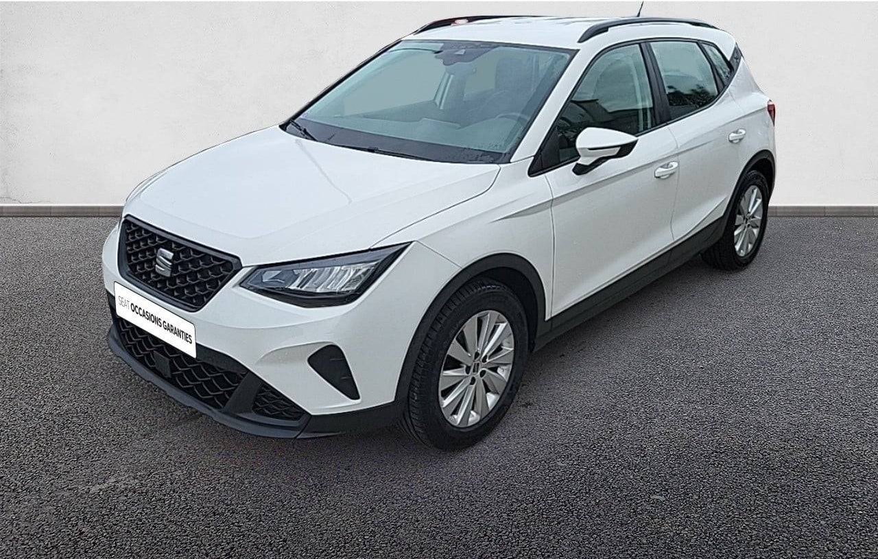 SEAT ARONA ESSENCE 95 CH DIN MANUELLE 2 ROUES MOTRICES BUSINESS