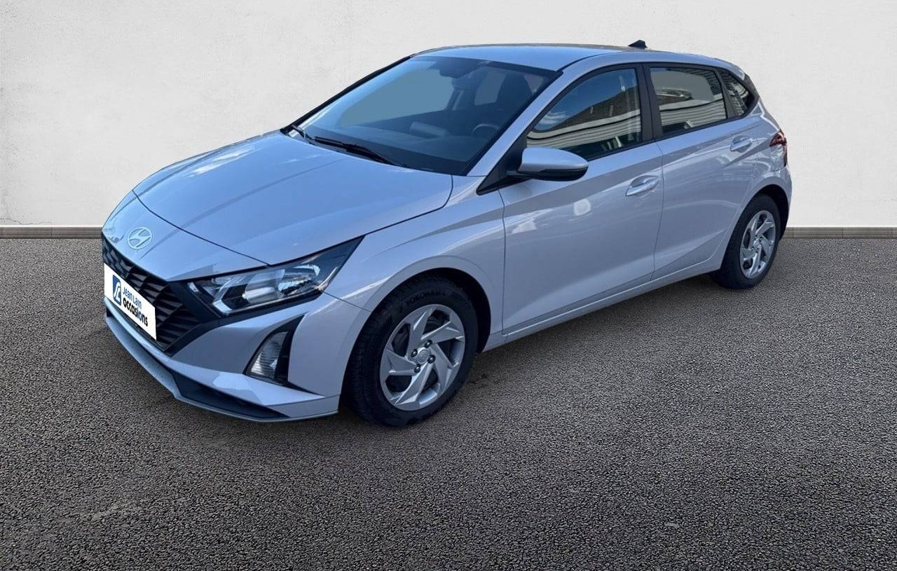 HYUNDAI I20 ESSENCE 79 CH DIN MANUELLE 2 ROUES MOTRICES INITIA