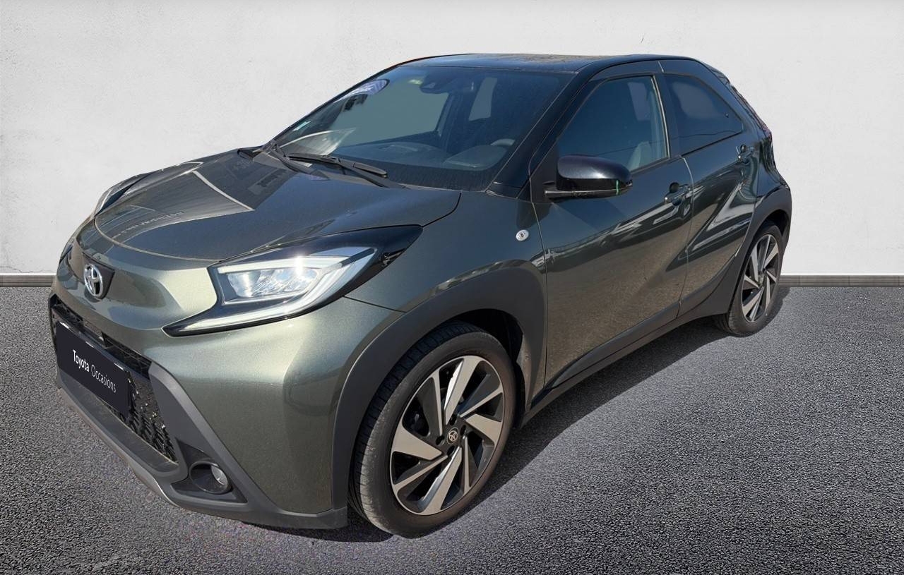 TOYOTA AYGO ESSENCE 72 CH DIN AUTOMATIQUE 2 ROUES MOTRICES COLLECTION