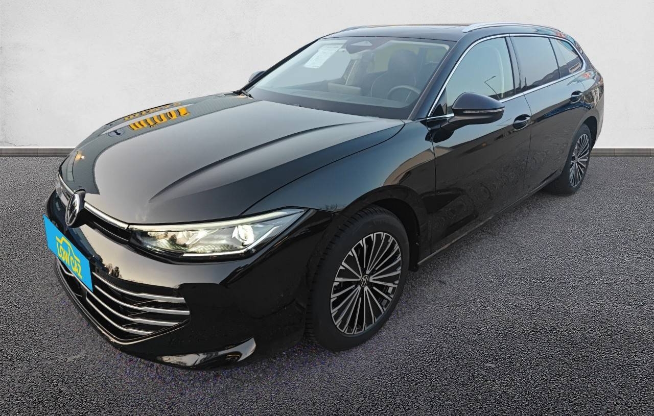 VOLKSWAGEN PASSAT DIESEL 150 CH AUTOMATIQUE 2 ROUES MOTRICES ELEGANCE