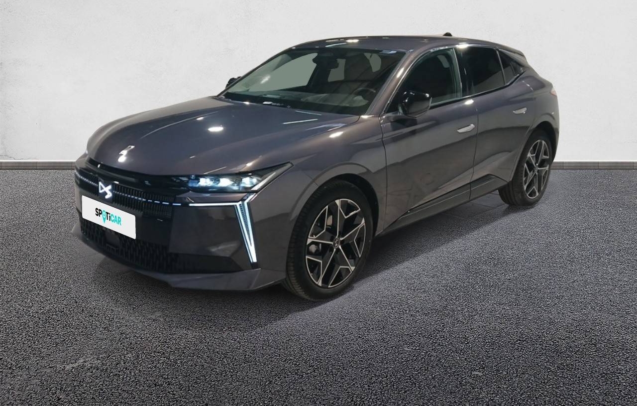 DS N°4 ESSENCE 145 CH AUTOMATIQUE 2 ROUES MOTRICES ETOILE - CUIR NAPPA