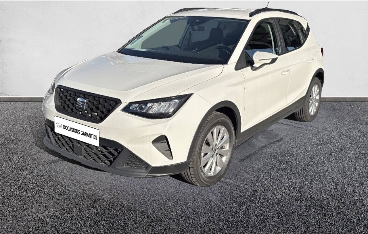SEAT ARONA ESSENCE 95 CH DIN MANUELLE 2 ROUES MOTRICES STYLE
