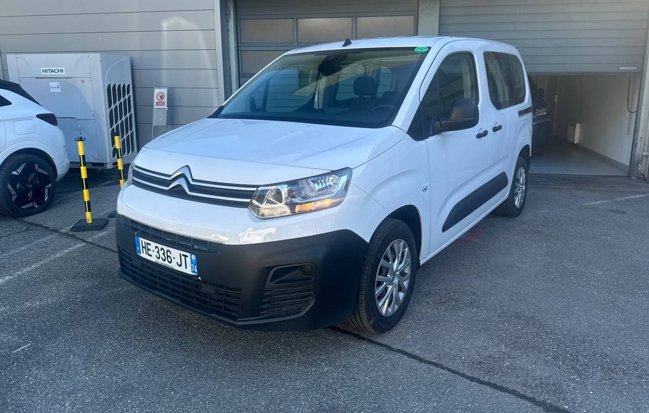 CITROEN E-BERLINGO ÉLECTRIQUE 136 CH AUTOMATIQUE 2 ROUES MOTRICES LIVE
