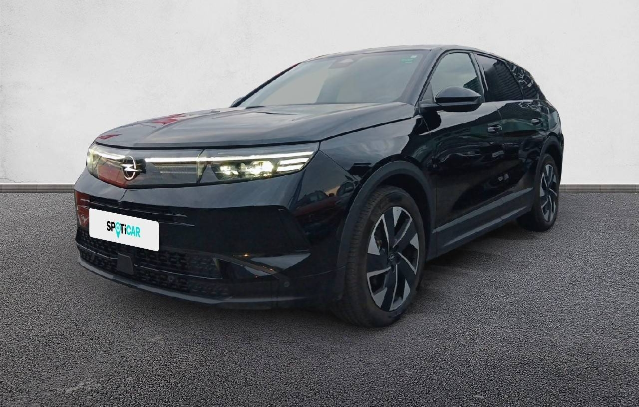 OPEL GRANDLAND ESSENCE 145 CH DIN AUTOMATIQUE 2 ROUES MOTRICES GS