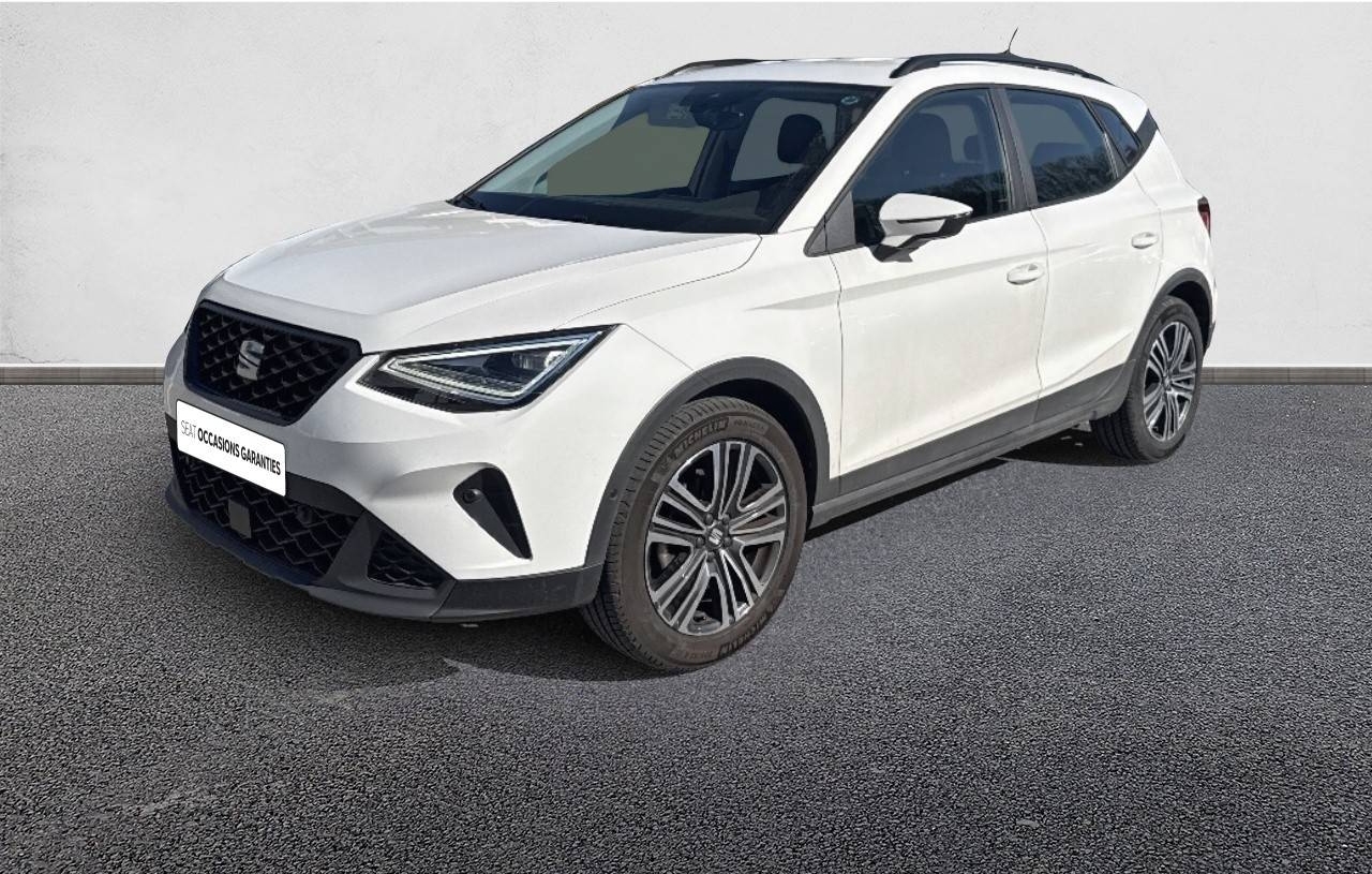 SEAT ARONA ESSENCE 95 CH DIN MANUELLE 2 ROUES MOTRICES COPA