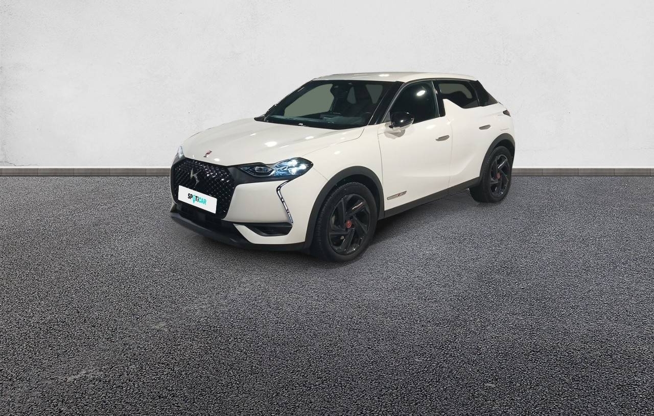 DS DS3 ESSENCE 130 CH AUTOMATIQUE 2 ROUES MOTRICES PERFORMANCE LINE