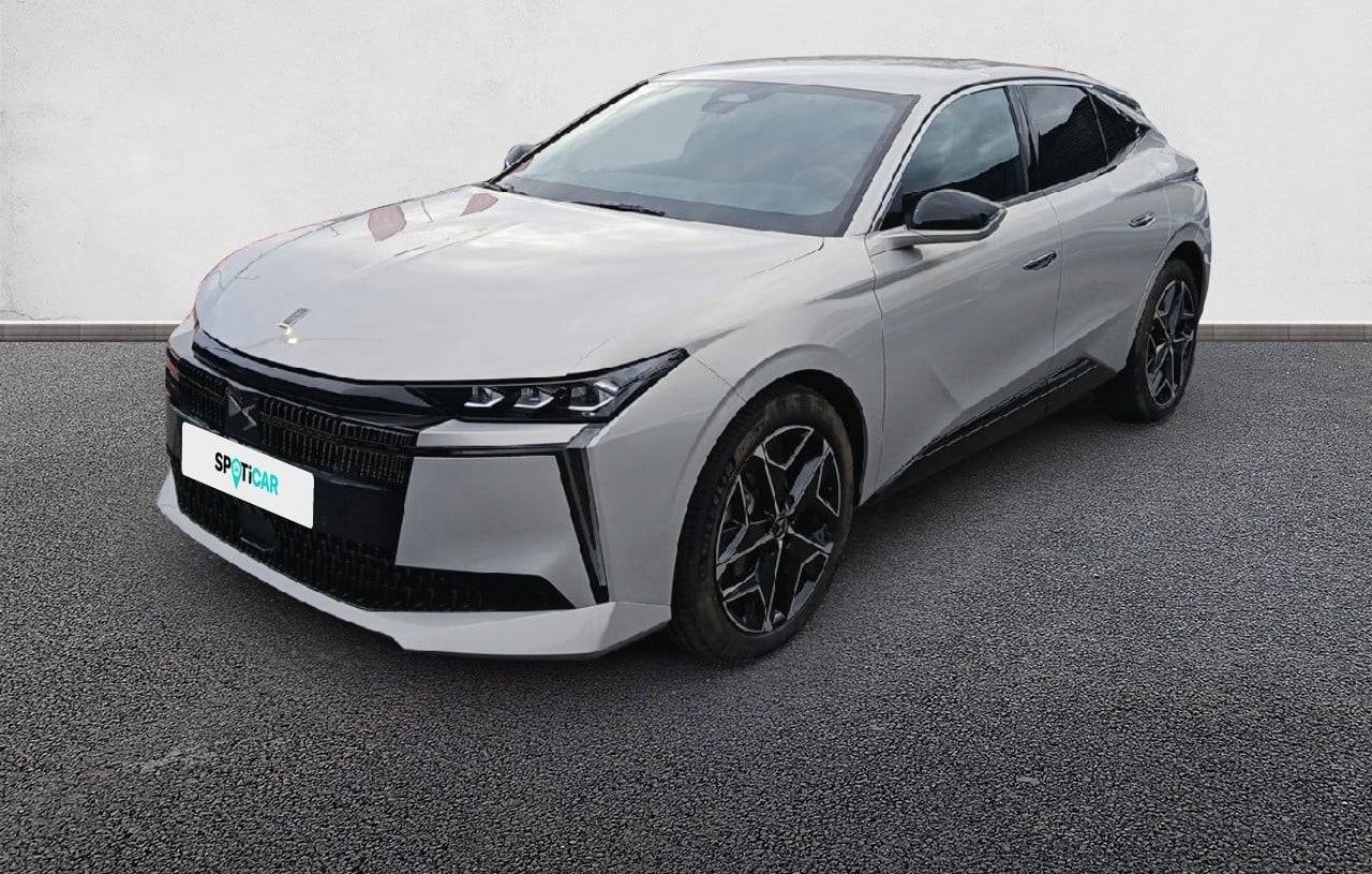 DS N°4 ESSENCE 145 CH AUTOMATIQUE 2 ROUES MOTRICES ETOILE - CUIR NAPPA