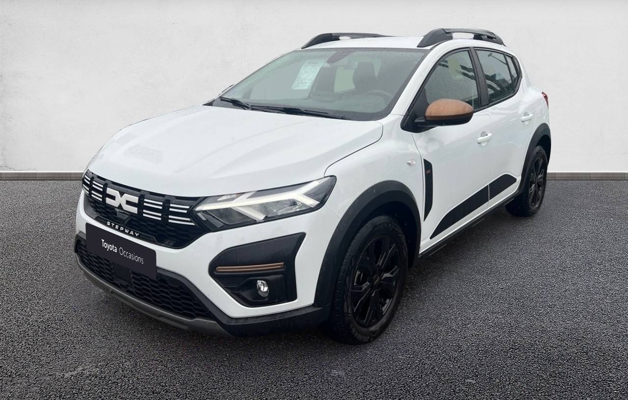 DACIA SANDERO ESSENCE 110 CH MANUELLE 2 ROUES MOTRICES STEPWAY EXTREME