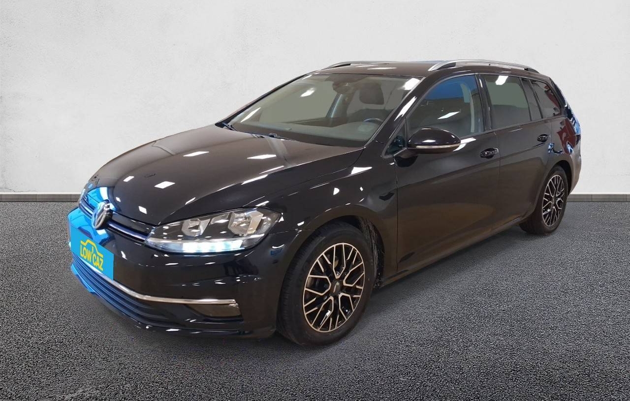 VOLKSWAGEN GOLF ESSENCE 130 CH MANUELLE 2 ROUES MOTRICES CONNECT