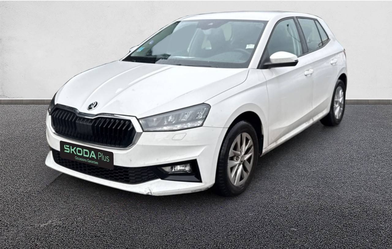 SKODA FABIA ESSENCE 80 CH MANUELLE 2 ROUES MOTRICES AMBITION