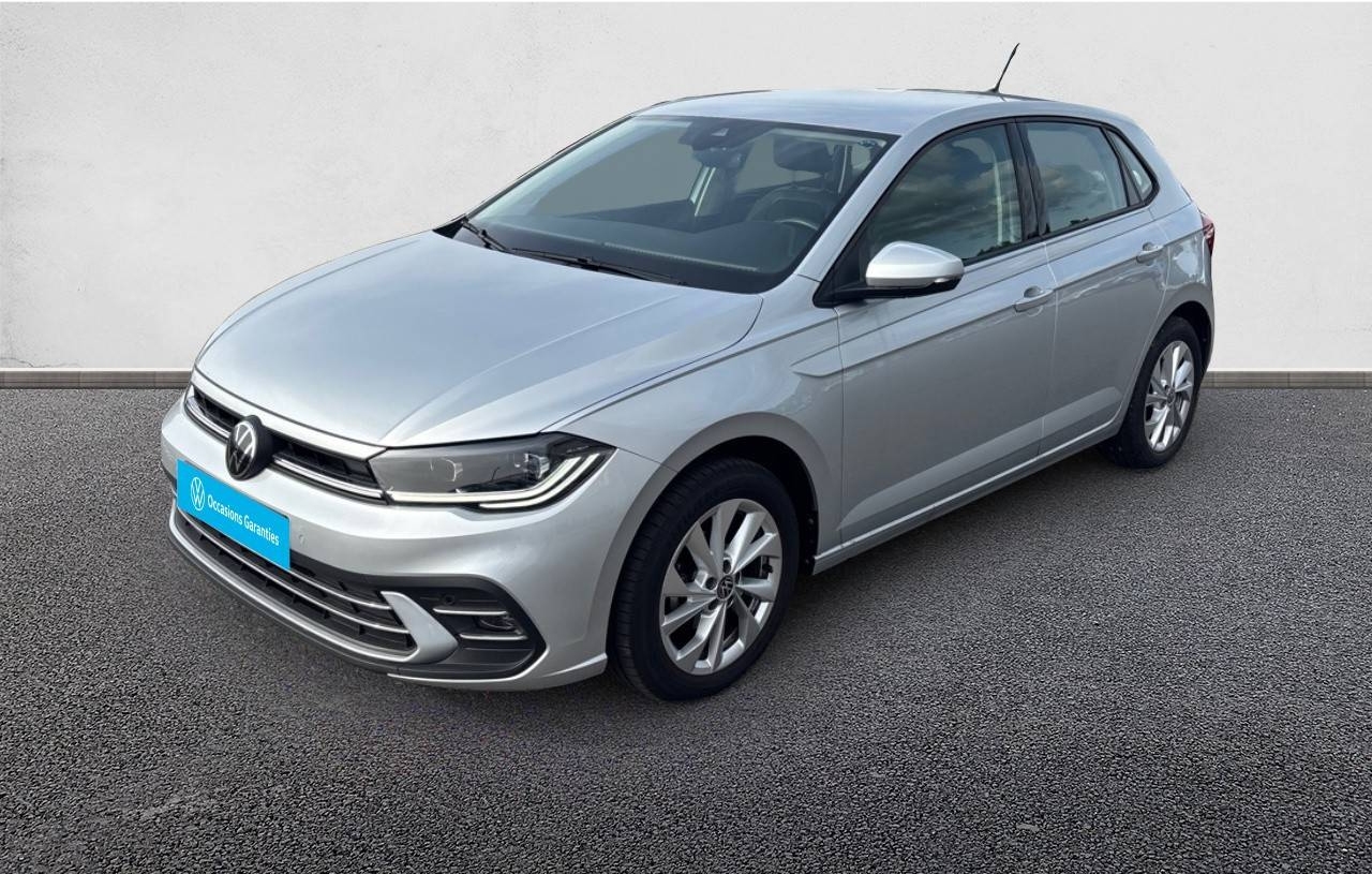 VOLKSWAGEN POLO ESSENCE 95 CH AUTOMATIQUE 2 ROUES MOTRICES STYLE