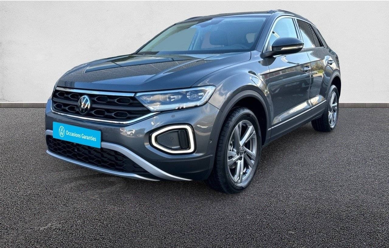VOLKSWAGEN T-ROC ESSENCE 116 CH MANUELLE 2 ROUES MOTRICES VW EDITION